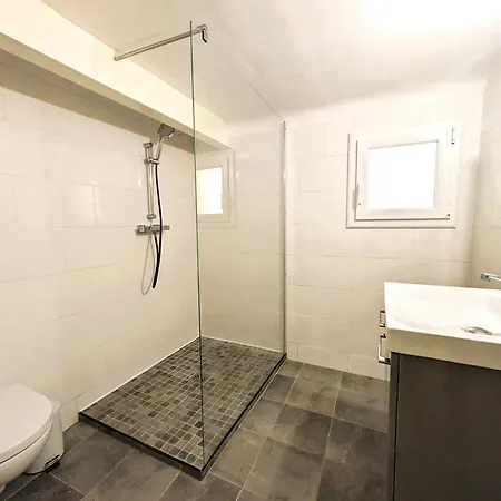 T2 Proche Centre Et Plages Du Pradet 아파트 르프라데